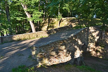 Zaniklý týnský hrad