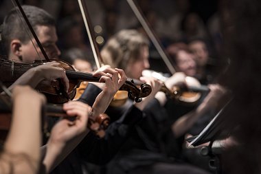 Koncert filmových melodií s projekcí